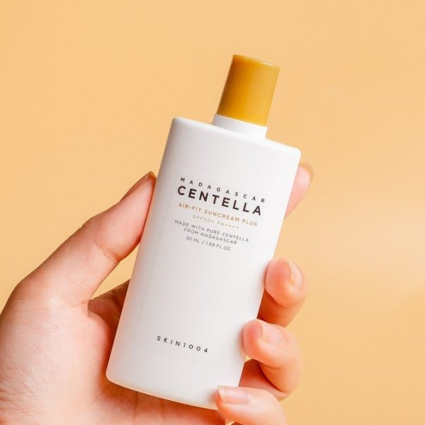 SKIN1004 Madagascar Centella Air-Fit Suncream Plus SPF50+ PA++++ (50ml)